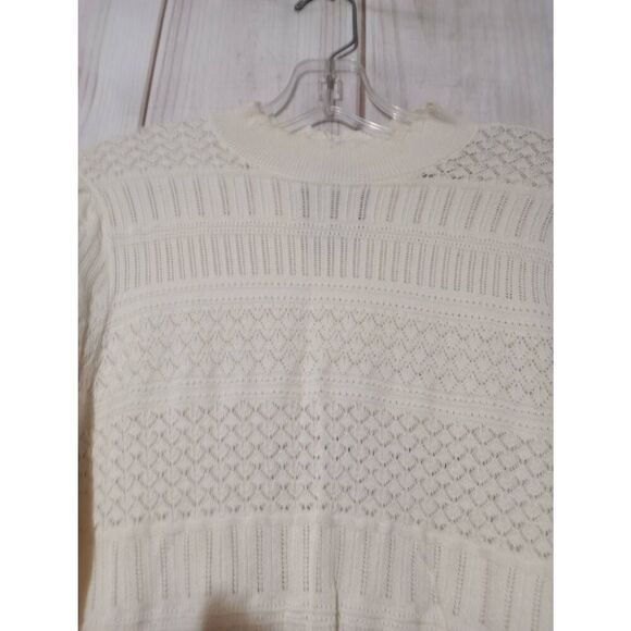 Abercrombie and Fitch Sweater Junior Large Cream Knit Ruffle Neck - Picture 4 of 8